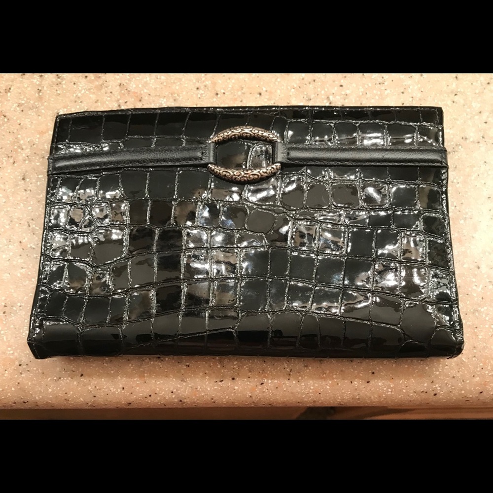 Brighton wallet